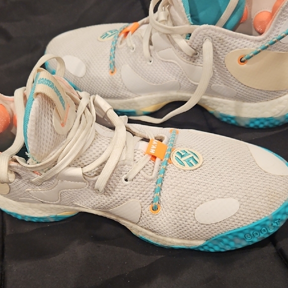 Adidas Boost 1/2 Dozen James Harden Edition - Picture 5 of 6